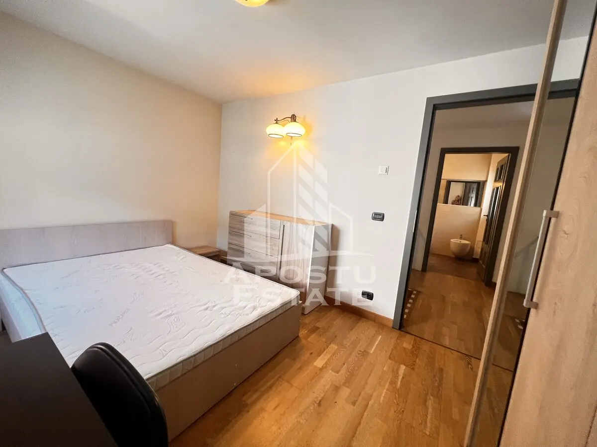 Apartament cu 3 camere pe 2 nivele, etajul 2, Piata Unirii - foto 6
