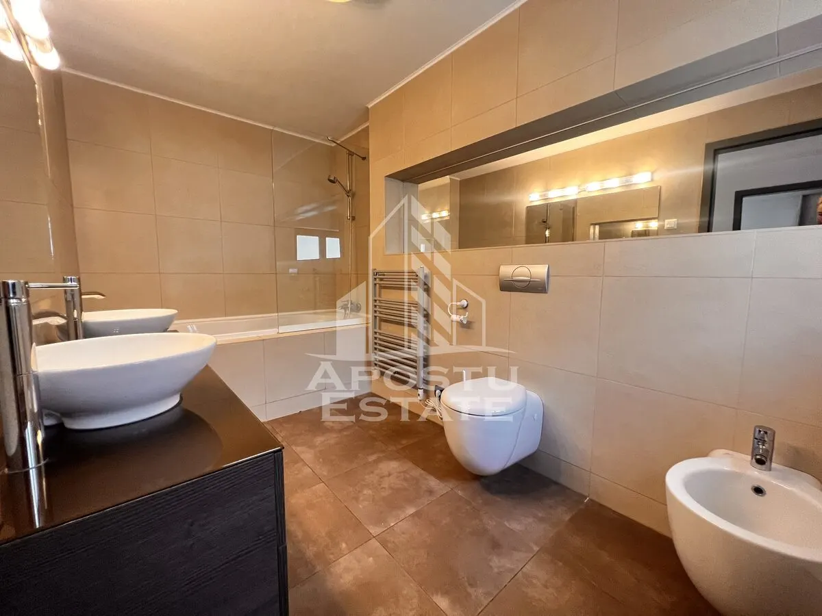 Apartament cu 3 camere pe 2 nivele, etajul 2, Piata Unirii - foto 9