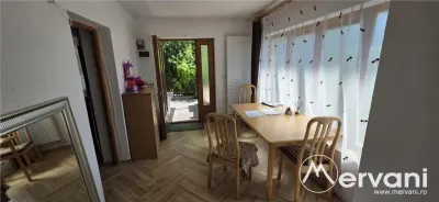 Casa cu 4 camere de vanzare in Campina - foto 11