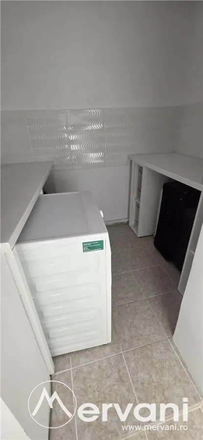 Casa cu 4 camere de vanzare in Campina - foto 23