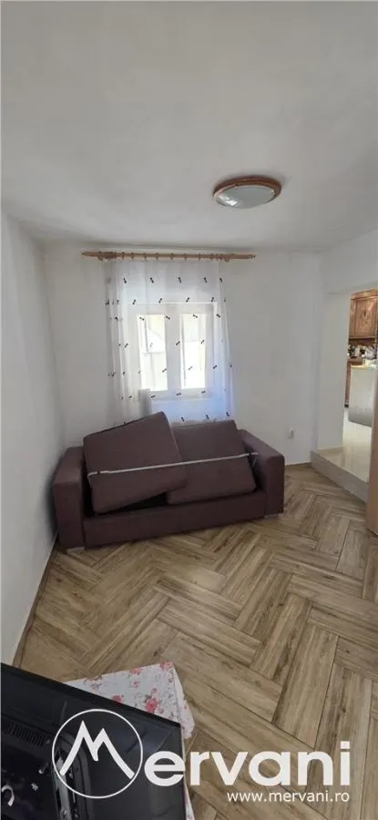 Casa cu 4 camere de vanzare in Campina - foto 25
