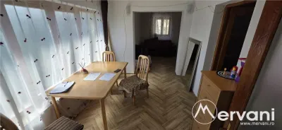 Casa cu 4 camere de vanzare in Campina - foto 9