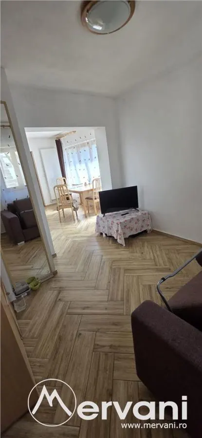 Casa cu 4 camere de vanzare in Campina - foto 10