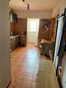 Centru Civic - A Panu , 3 camere ,  70mp , eliberare rapida - foto 3