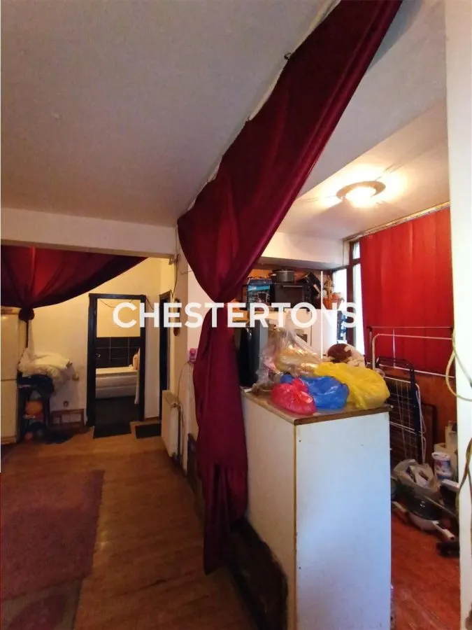 Apartament cu 2 camere si balcon  ST=48mp situat la parterul unui bloc din Cartierul Brancusi in sector 6 - foto 9