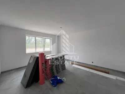 Casa individuala pe etaj de vanzare, renovata complet, Becicherecu Mic - Becicherecu Mic
