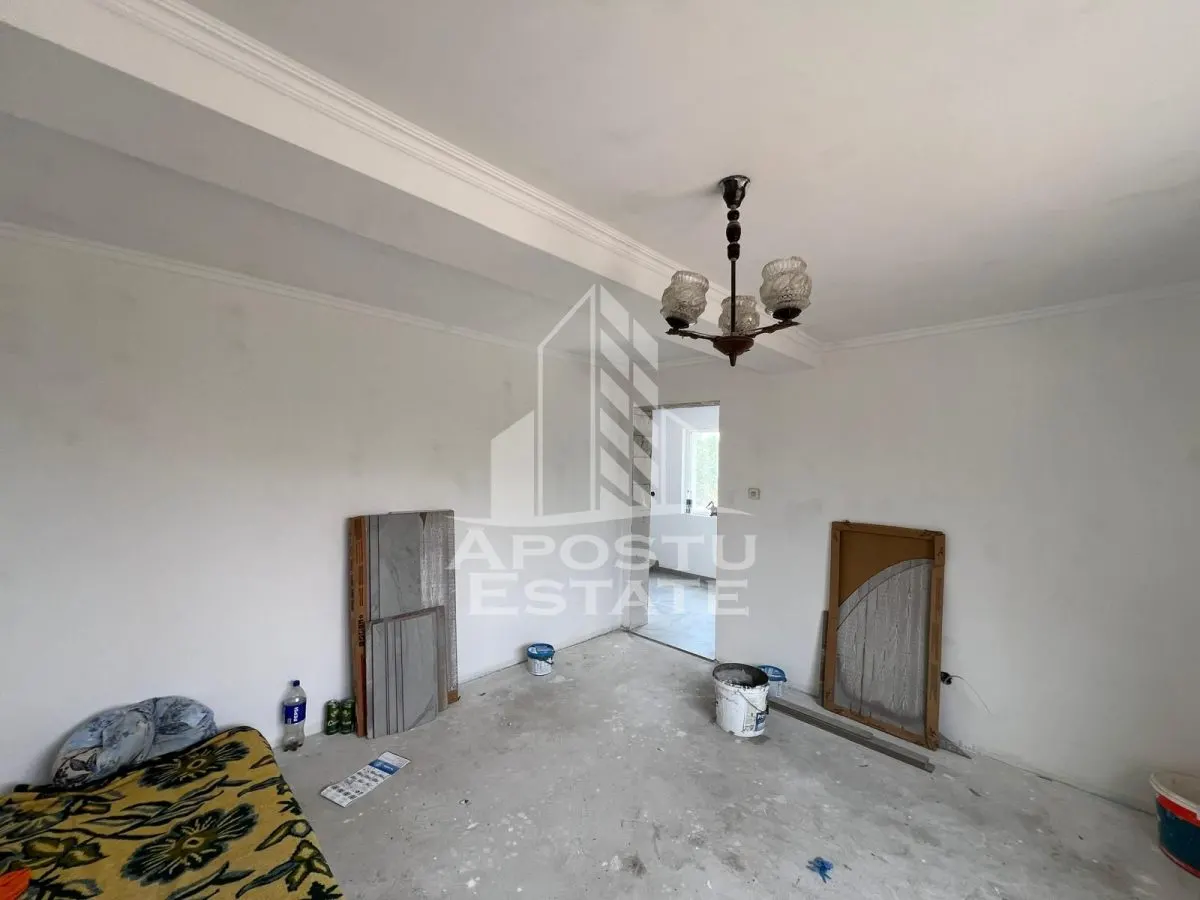 Casa individuala pe etaj de vanzare, renovata complet, Becicherecu Mic - foto 5