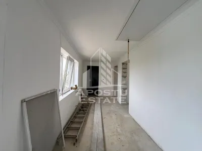 Casa individuala pe etaj de vanzare, renovata complet, Becicherecu Mic - foto 9