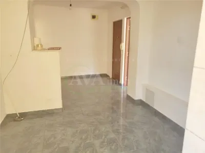 Apartament 2 decomandate, cu centrala, zona Nord - foto 5