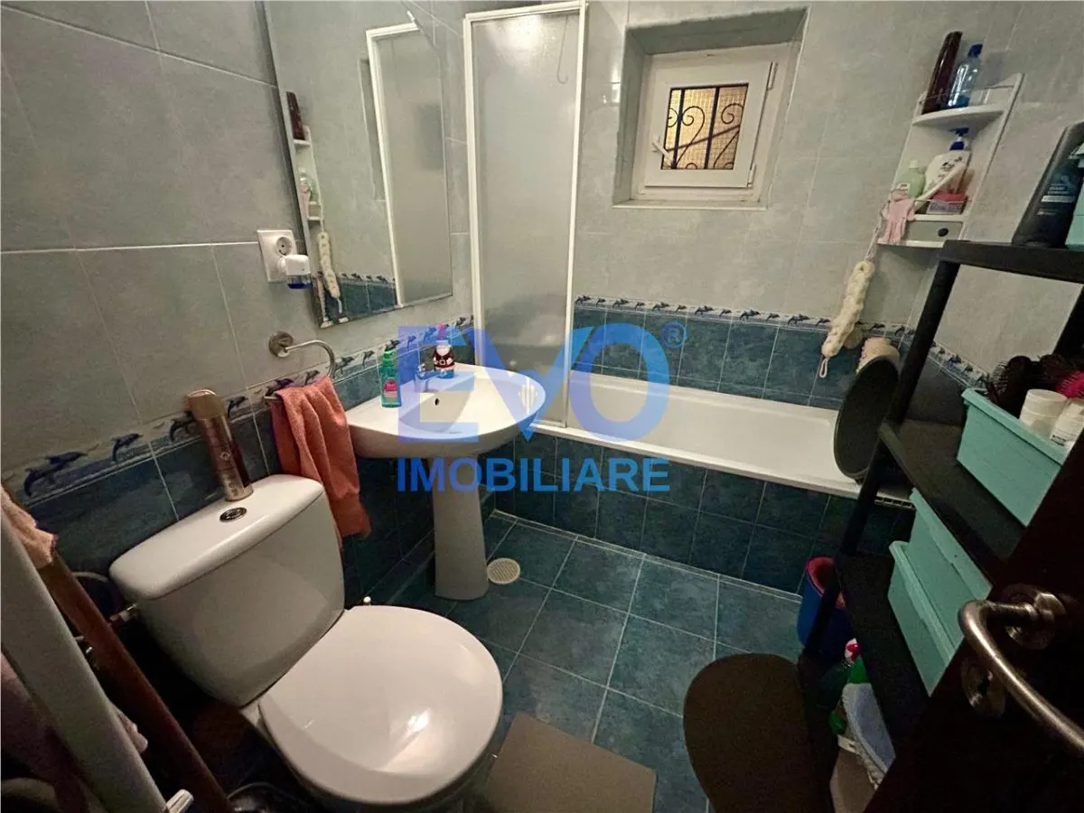 APARTAMENT 3 CAMERE,  MOBILAT SI UTILAT, FRUMOASA - foto 5