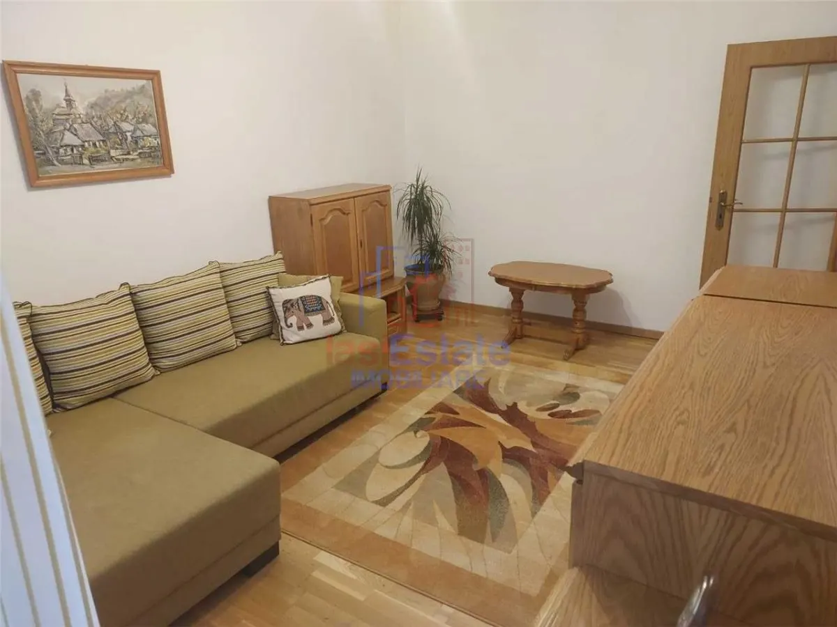 Apartament cu 3 camere, 69 mp, decomandat, etaj 2 - zona Pacurari - foto 1