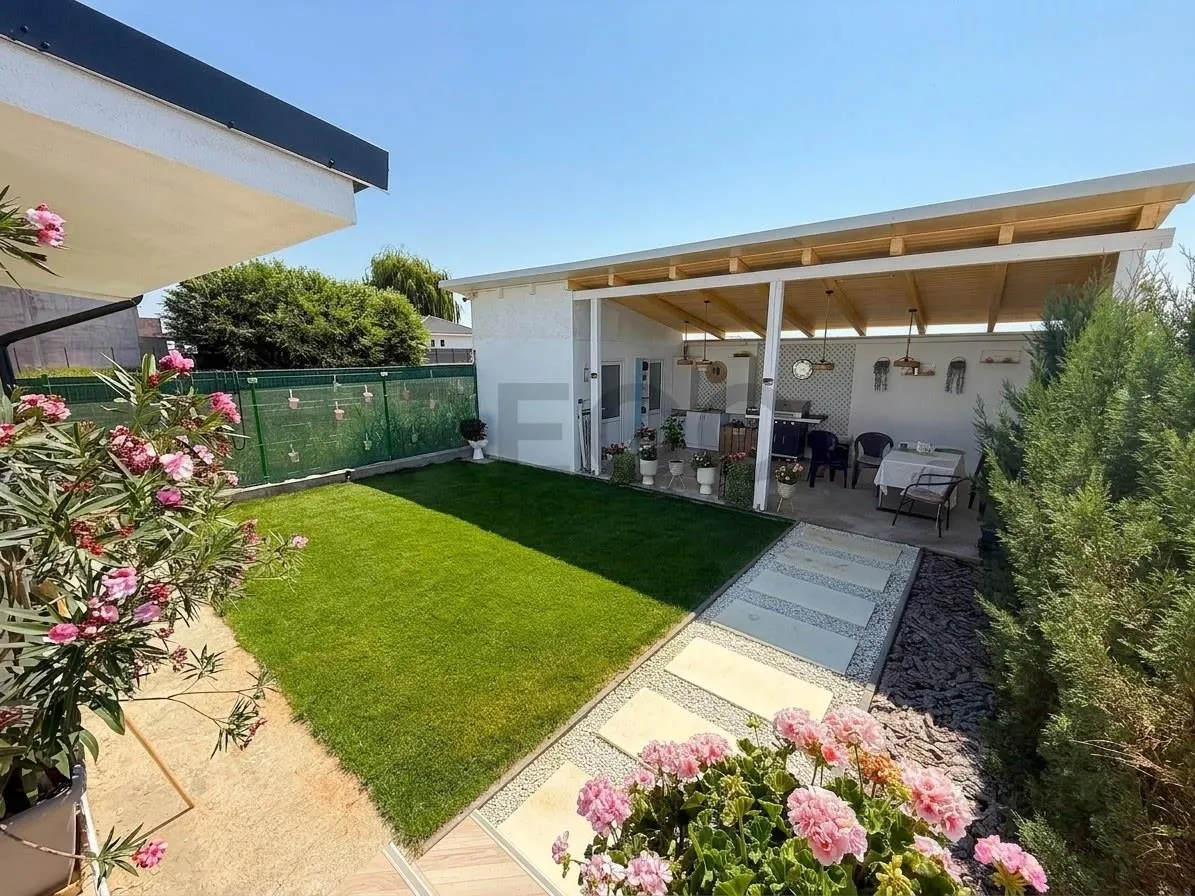 RECO Casa de vanzare in Podgoria â€“ lux - foto 1