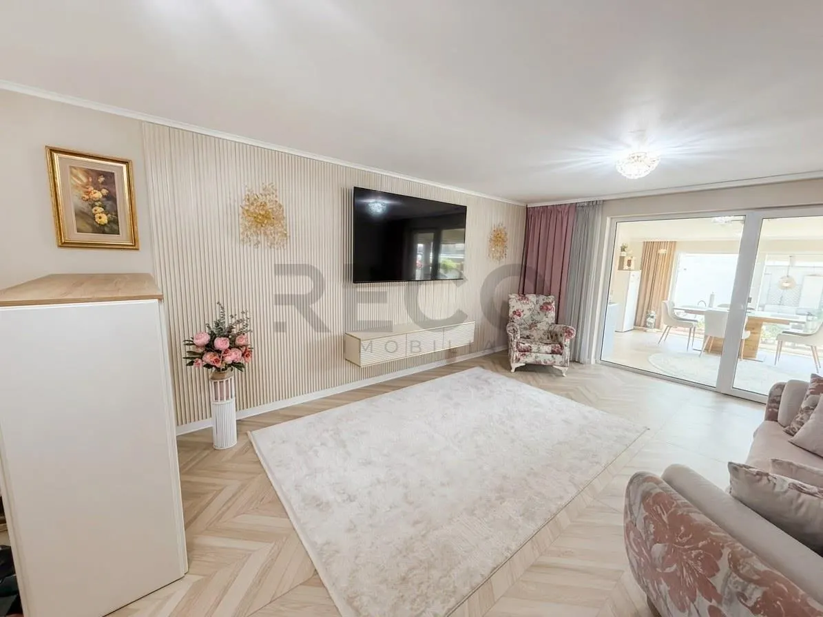 RECO Casa de vanzare in Podgoria â€“ lux - foto 12