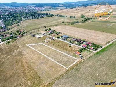 Teren extravilan recomandat si pentru case de vacante, investitie, Sfantu Gheorghe - foto 2