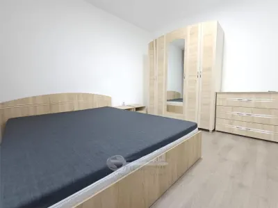 Apartament 3 Camere Decomandat, Ideal pentru 3 Studenți, Tudor – Bucșinescu - foto 2