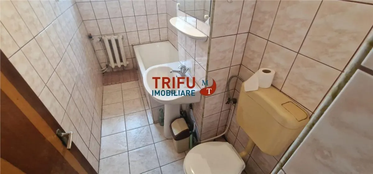 Apartament 3 camere, 2 bai, garaj, boxa zona Cetate - foto 8