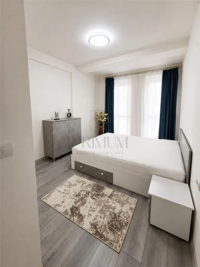 Apartament 3 camere Calea Aradului Prima inchiriere  71 mp + terasa Parcare subterana - foto 1