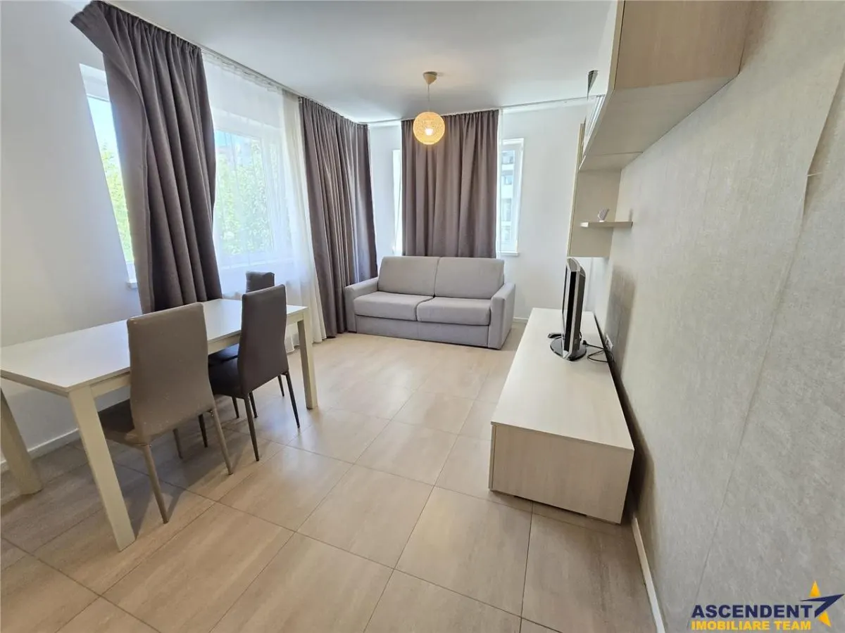 Imobil 2 camere in bloc cu doar 4 apartamente, confort deosebit, in Tractorul, Brasov - foto 1
