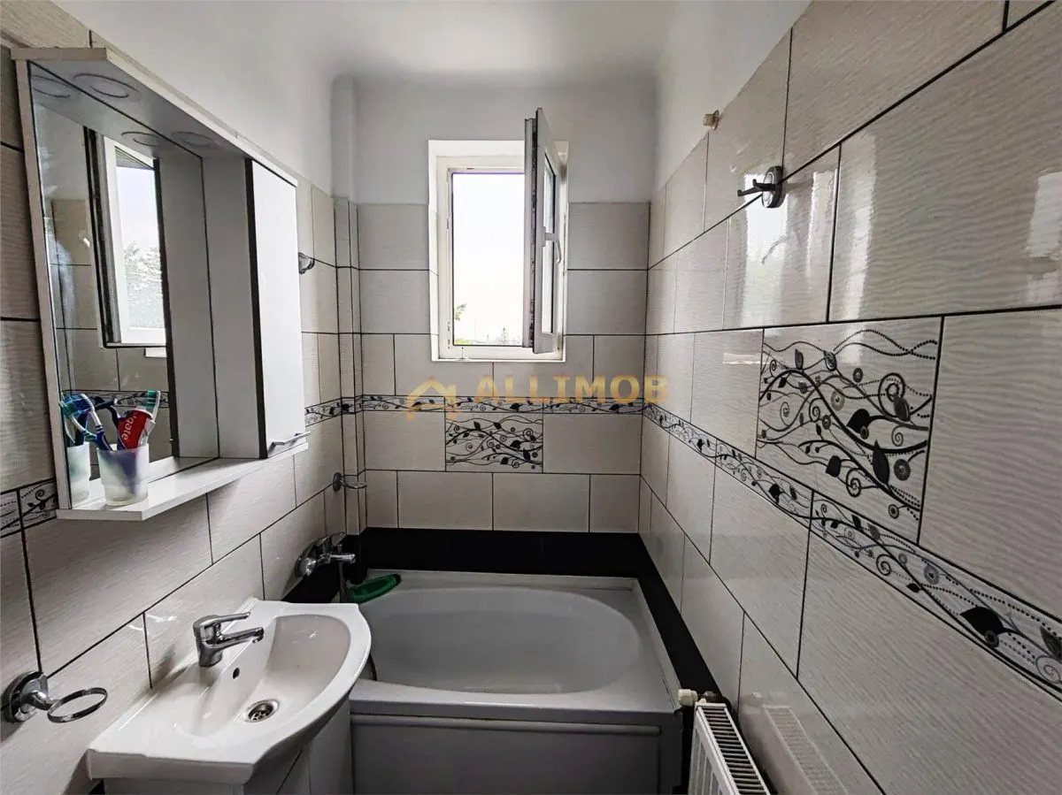 Apartament 2 camere in Ploiesti, zona ultracentrala - foto 12