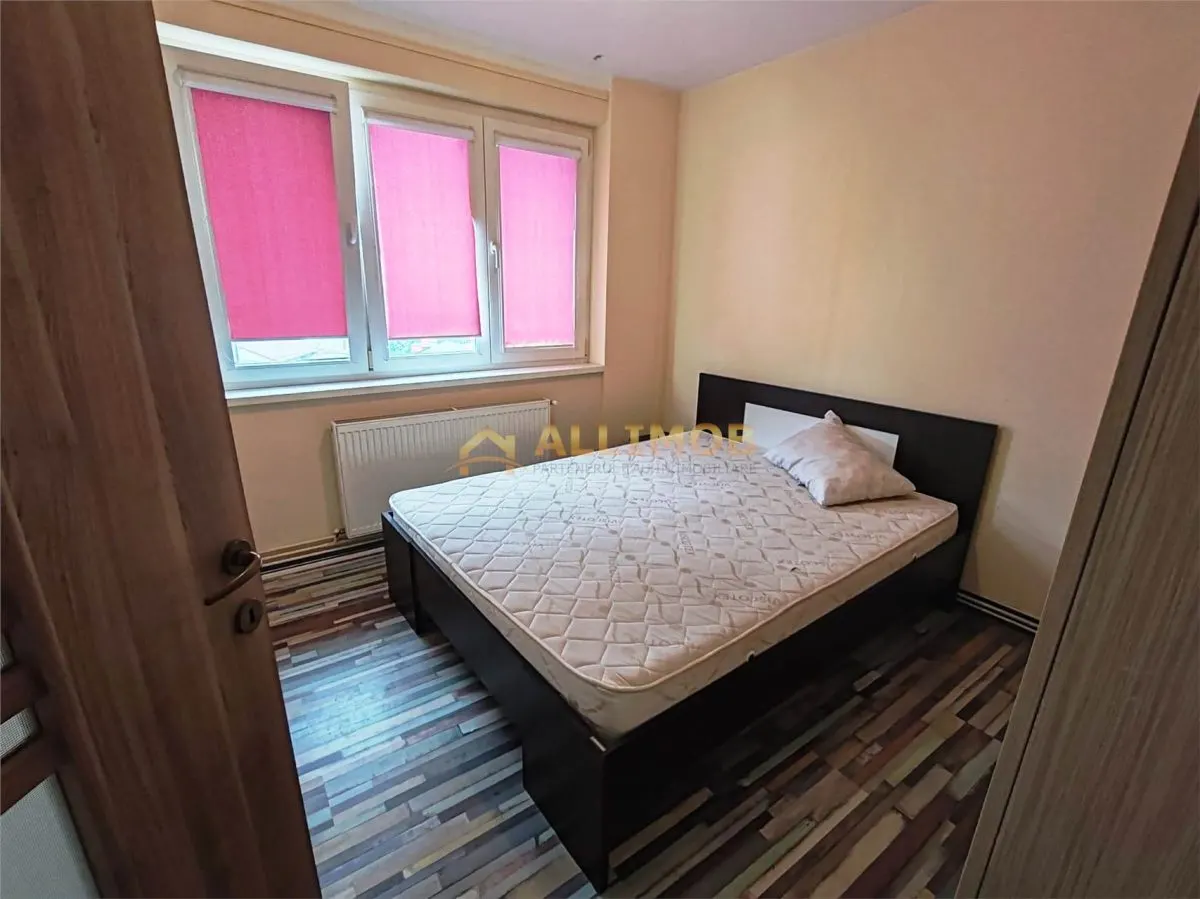 Apartament 2 camere in Ploiesti, zona ultracentrala - foto 7