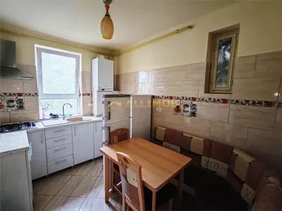 Apartament 2 camere in Ploiesti, zona ultracentrala - foto 9