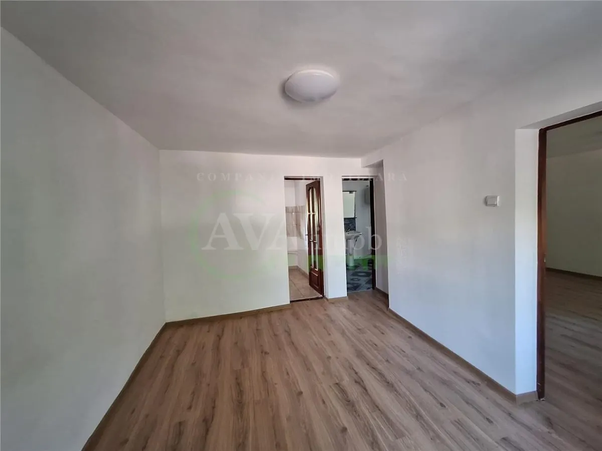 Casa renovata in 2026, 4 camere â€“ Margineni | Teren 600 mp - foto 5