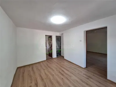 Casa renovata in 2026, 4 camere â€“ Margineni | Teren 600 mp - foto 6