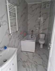 Apartament o camera+ loc de parcare - Lunca Cetatuii - foto 3
