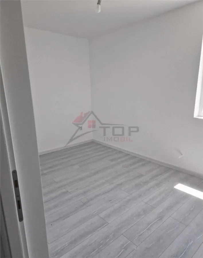 Apartament o camera+ loc de parcare - Lunca Cetatuii - foto 4