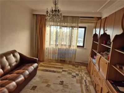 Apartament cu 3 camere, 78 mp, decomandat, 2 bai â€“ zona Pacurari - Iasi