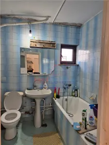 Apartament cu 3 camere, 78 mp, decomandat, 2 bai – zona Pacurari - foto 6
