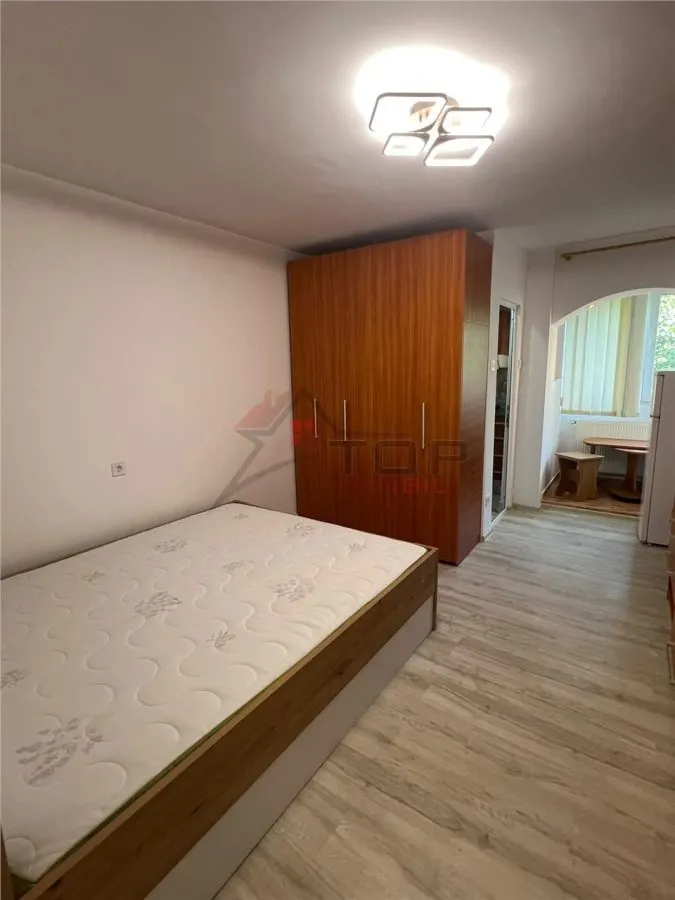 Vanzare garsoniera Nicolina renovata complet - bloc din 1980 - foto 8