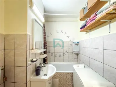 Garsoniera Grivitei, intermediar  Brasov - foto 6