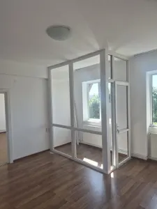 Apartament decomandat, 2 camere Centrul Civic - foto 5