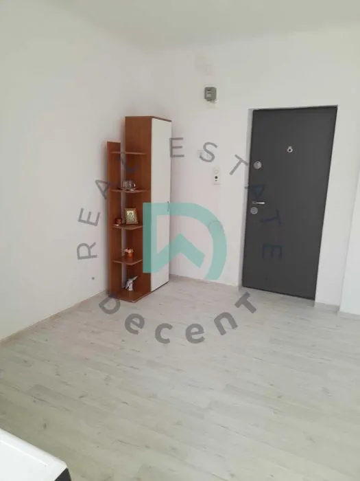 Garsoniera Judetean, renovata, Brasov - foto 3