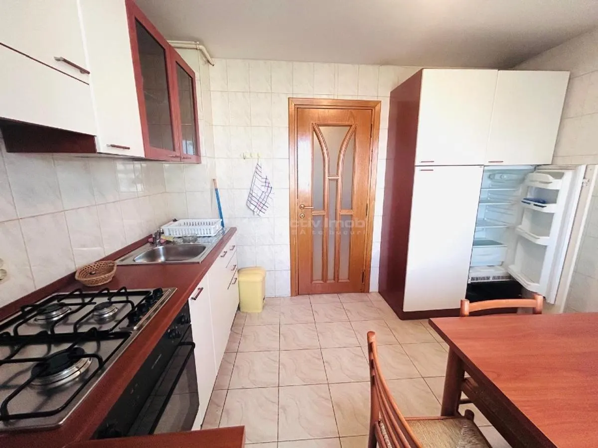 2 camere semidecomandat - 57 mp - Tineretului â€“ Calea Văcărești  - Renovat - foto 2