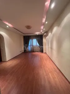2 camere semidecomandat - 57 mp - Tineretului â€“ Calea Văcărești  - Renovat - foto 3