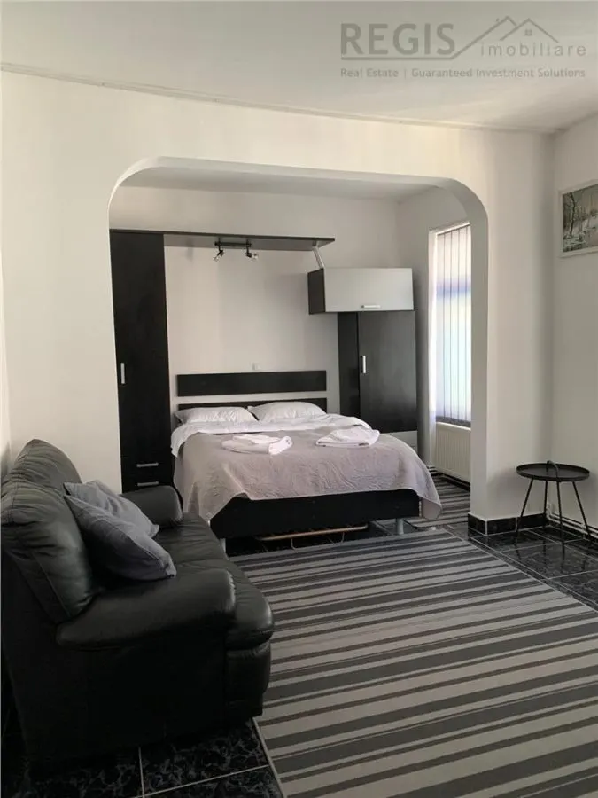 Studio renovat plus Mansarda la Vila in zona Centrul Istoric - foto 4