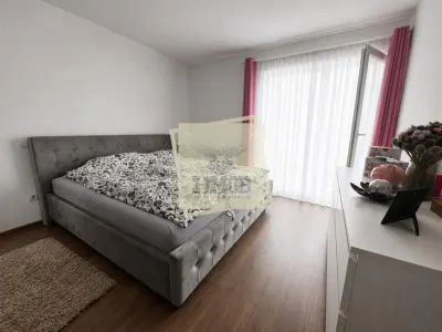 Apartament 3 camere terasa balcon si parcare zona Selimbar - foto 4
