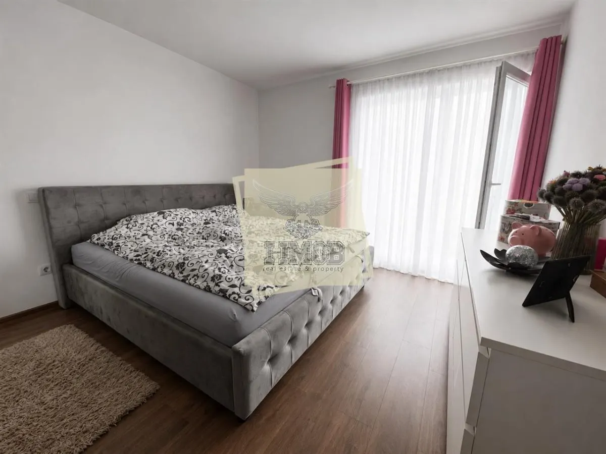 Apartament 3 camere terasa balcon si parcare zona Selimbar - foto 4