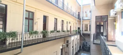 Spatiu birouri renovat nou, cladire istorica langa tribunal -  P - ta Unirii - Timisoara
