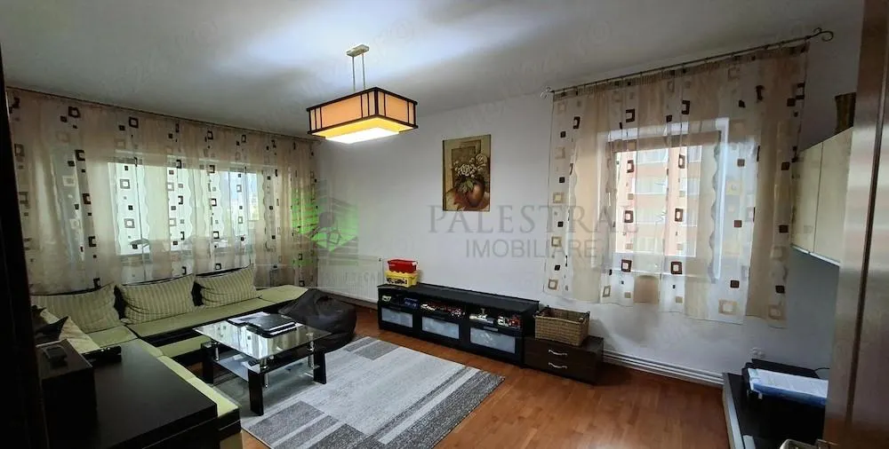 Apartament 3 camere Scriitorilor decomandat, etaj intermediar,165000 Euro - foto 1