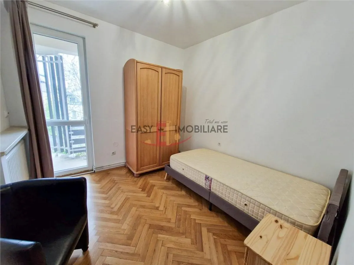 Apartament 4 camere, UMF, central, Targu Mures - foto 2