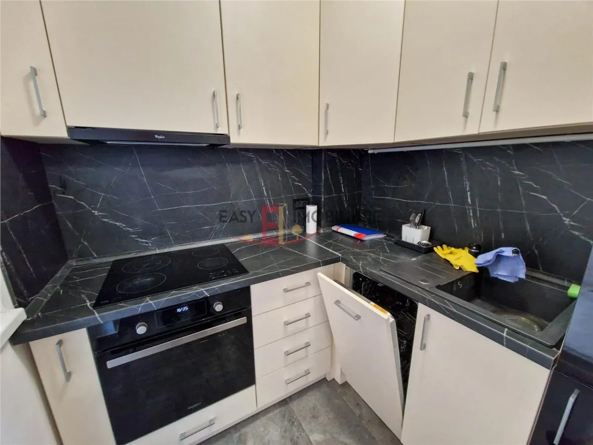 Apartament 4 camere, UMF, central, Targu Mures - foto 10