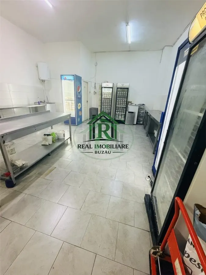 Spatiu comercial- productie -100mp - la parter de bloc! - foto 2