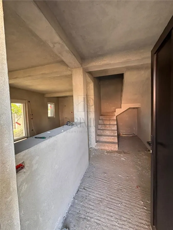 DUPLEX DESPARTIT,  MOSNITA NOUA, 120MP UTILI. - foto 3