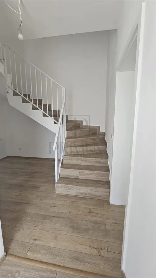 DUPLEX SPATIOS, MOSNITA NOUA, LOCATIE EXCELENTA, 115 MP UTILI. - foto 7