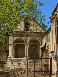 Proprietate de colectie, monument de valoare nationala, detalii originale, potential rezidential, cultural, boutique. - foto 16