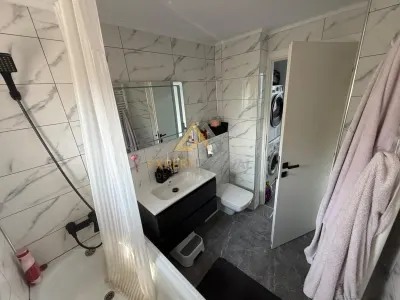 Apartament generos 3 camere str Granicerilor vis a vis de Lidl  etaj 4 cu acoperis - foto 15