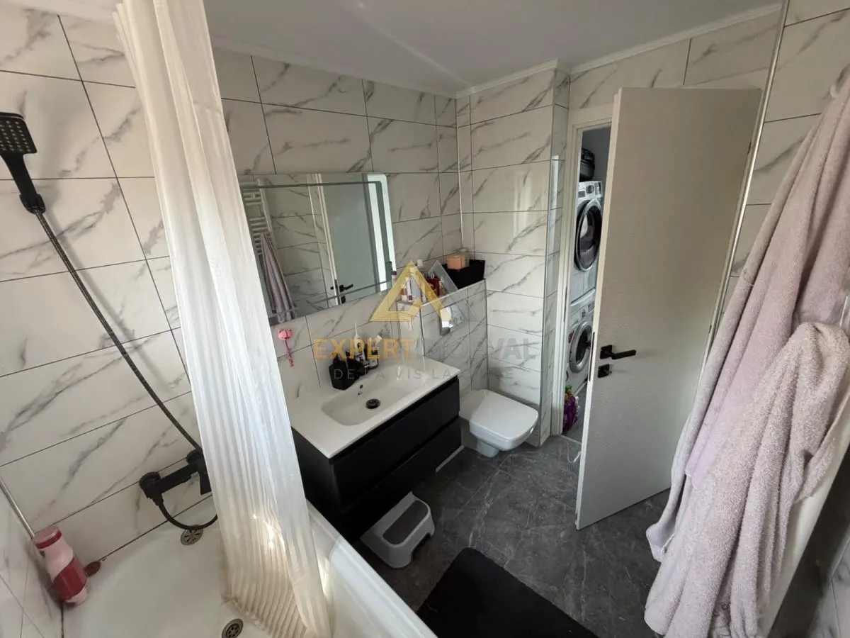 Apartament generos 3 camere str Granicerilor vis a vis de Lidl  etaj 4 cu acoperis - foto 15